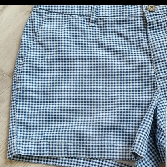 Old Navy Preppy Pinup Cotton blue gingham shorts size 6 - Picture 5 of 9